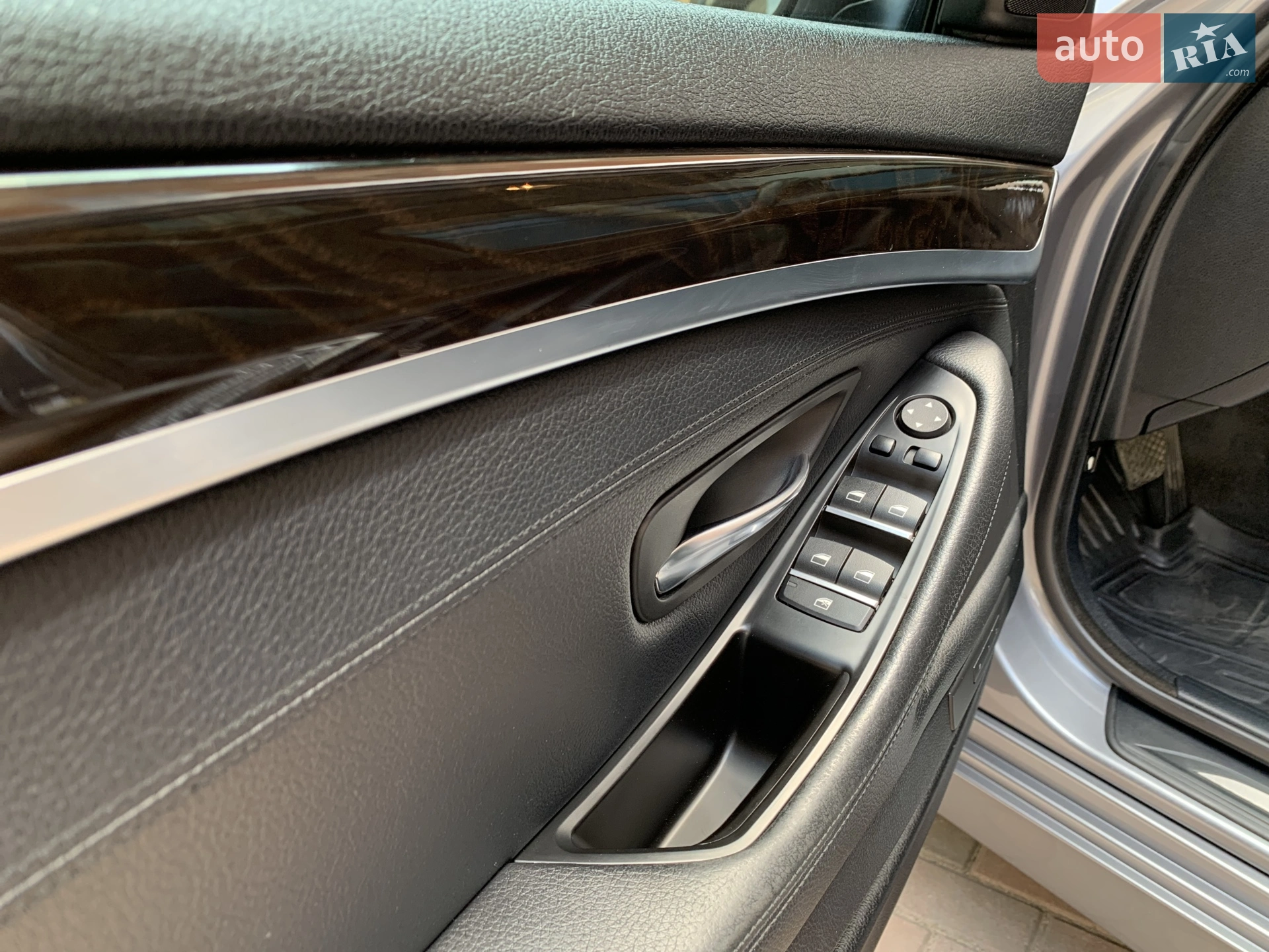 2012 BMW 5er - мініатюра 26