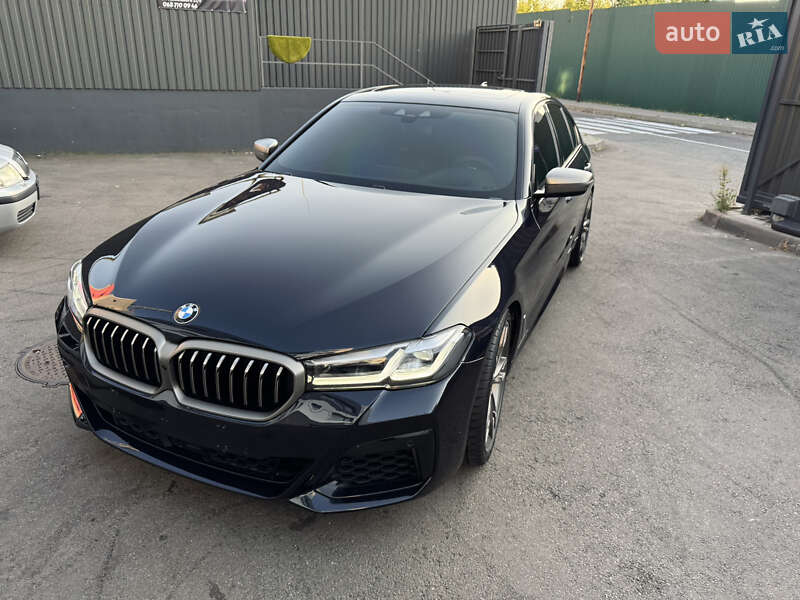 Седан BMW 5 Series 2018 в Киеве фото 63 Седан BMW 5 Series 2018 в Киеве