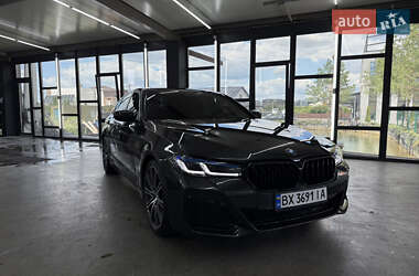 Седан BMW 5 Series 2017 в Ровно