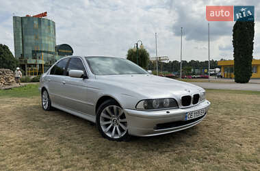 Седан BMW 5 Series 2003 в Черновцах