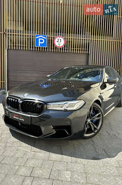 Седан BMW 5 Series 2017 в Львові