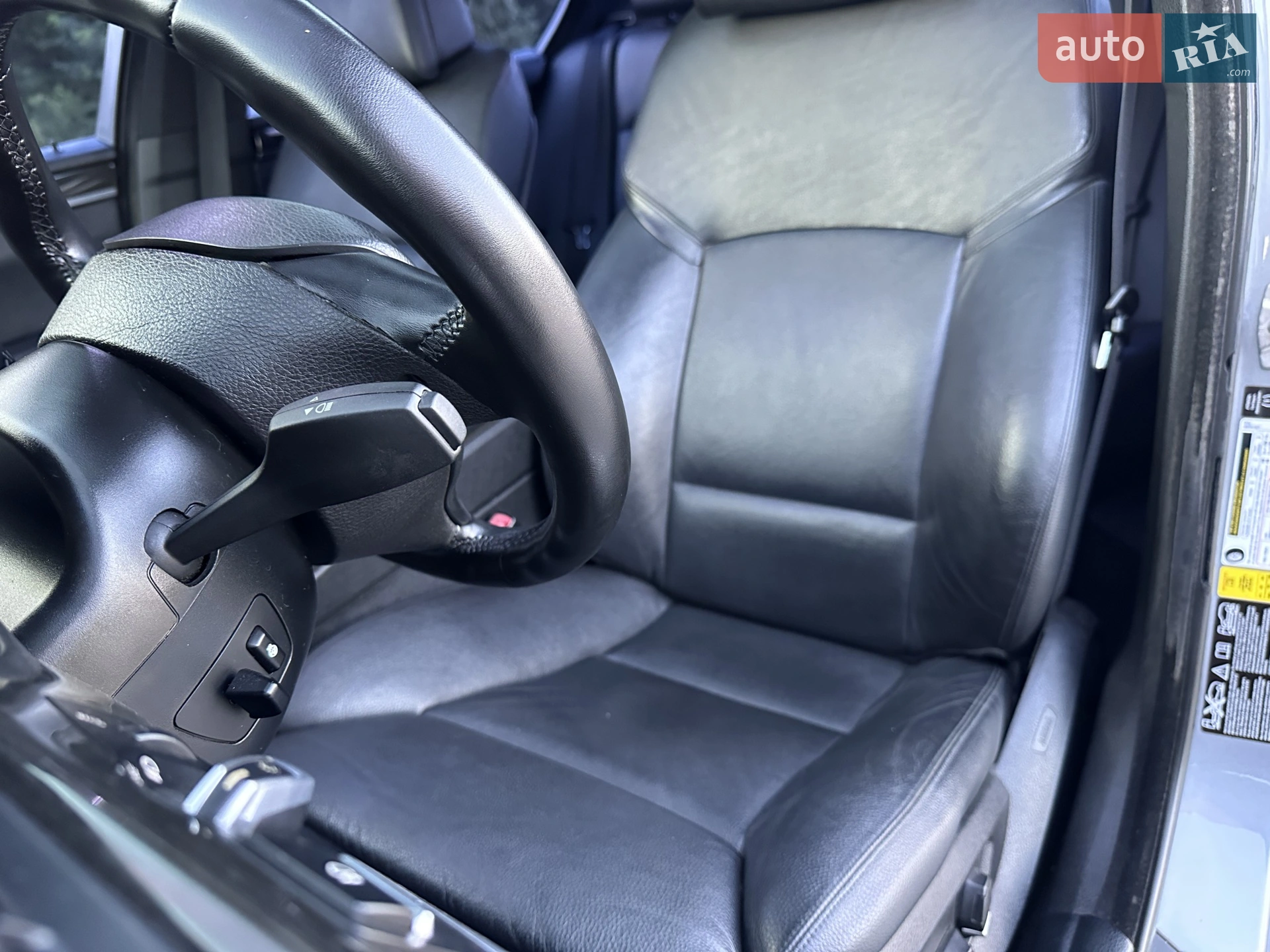 2012 BMW 5er - мініатюра 21