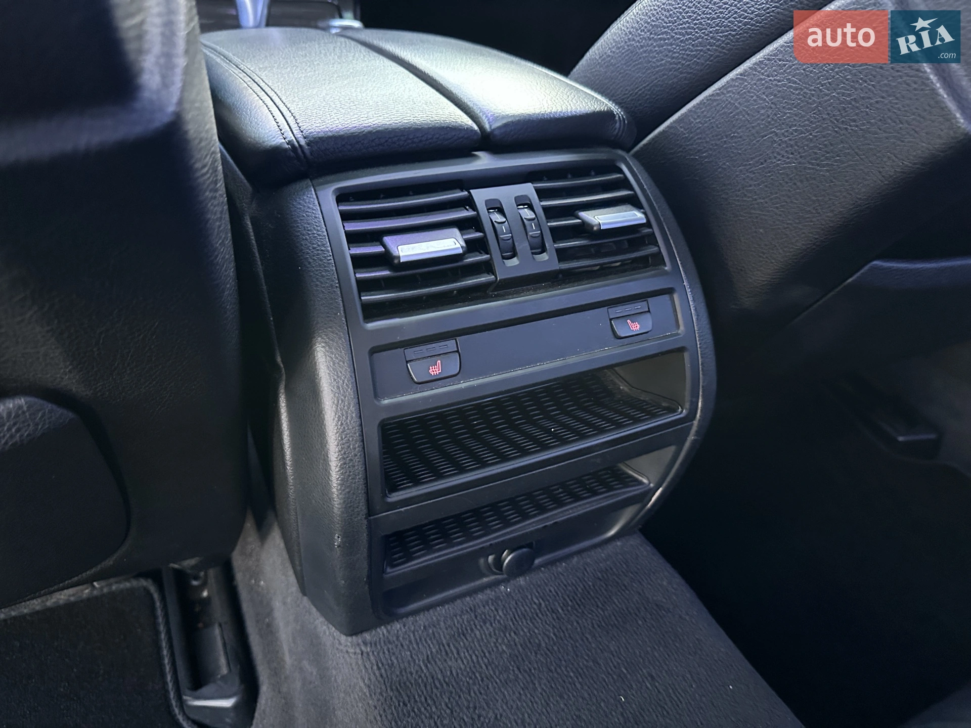 2012 BMW 5er - мініатюра 27