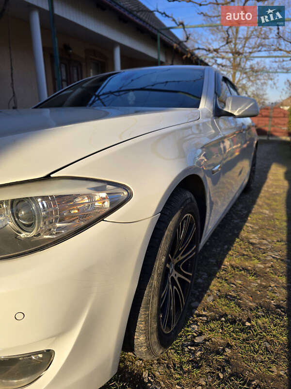 Универсал BMW 5 Series 2011 в Ужгороде фото 8 Универсал BMW 5 Series 2011 в Ужгороде