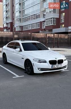 Седан BMW 5 Series 2012 в Умани
