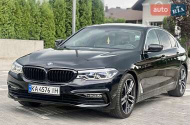 Седан BMW 5 Series 2017 в Ровно