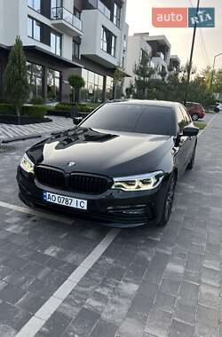 Седан BMW 5 Series 2017 в Ужгороде