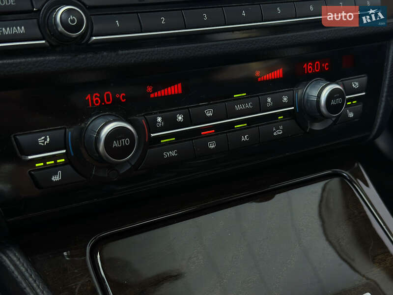 Седан BMW 5 Series 2013 в Киеве
