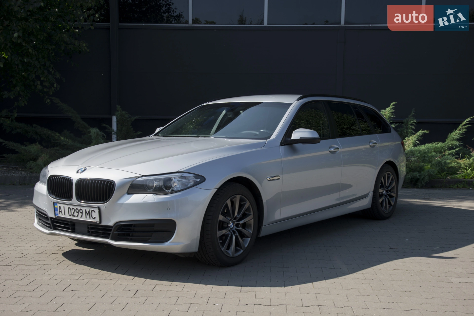 2014 BMW 5er - мініатюра 2