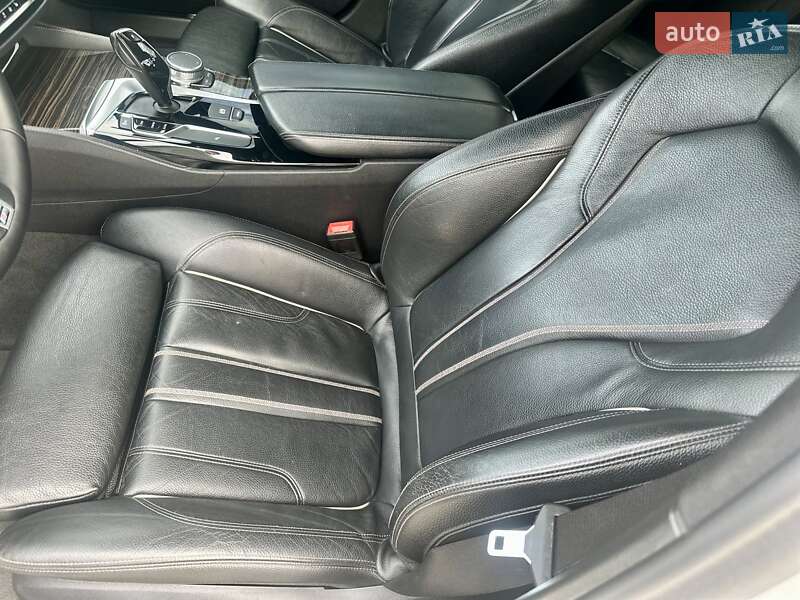 Седан BMW 5 Series 2017 в Киеве фото 10 Седан BMW 5 Series 2017 в Киеве