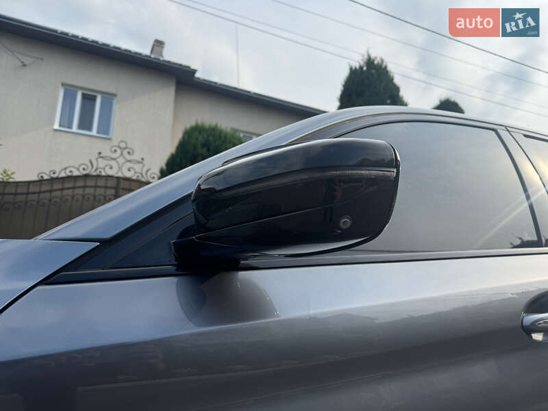 Седан BMW 5 Series 2017 в Чернівцях