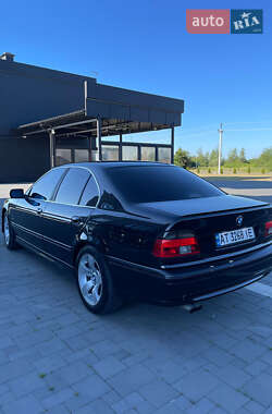 Седан BMW 5 Series 2003 в Івано-Франківську