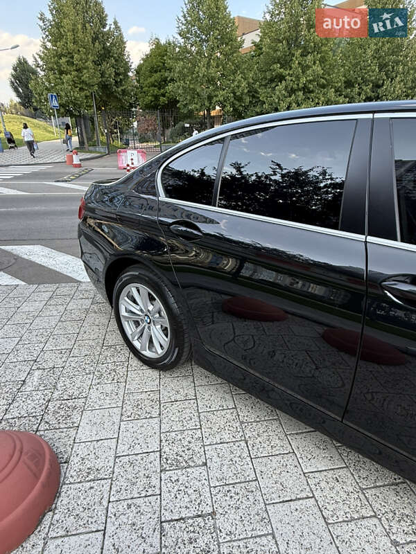 Седан BMW 5 Series 2013 в Киеве фото 2 Седан BMW 5 Series 2013 в Киеве