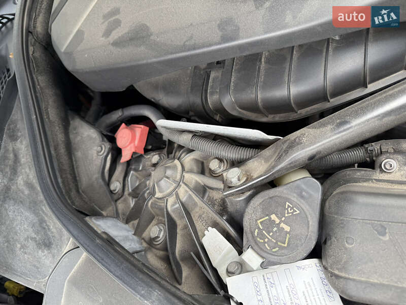 Седан BMW 5 Series 2013 в Киеве фото 17 Седан BMW 5 Series 2013 в Киеве