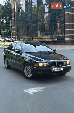 Седан BMW 5 Series 2000 в Чернигове