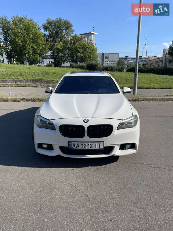 Седан BMW 5 Series 2015 в Києві