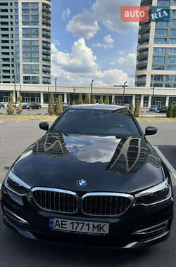 Седан BMW 5 Series 2017 в Днепре