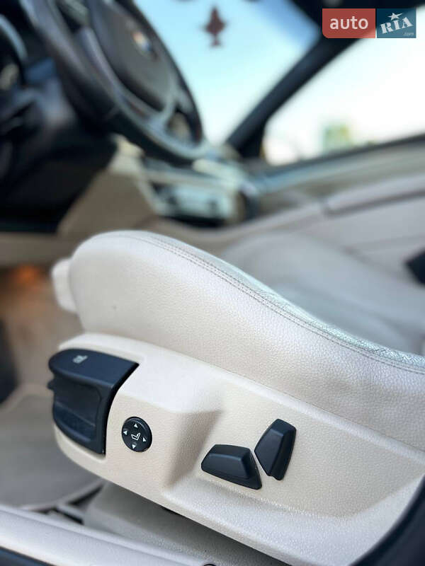 Універсал BMW 5 Series 2012 в Золочеві