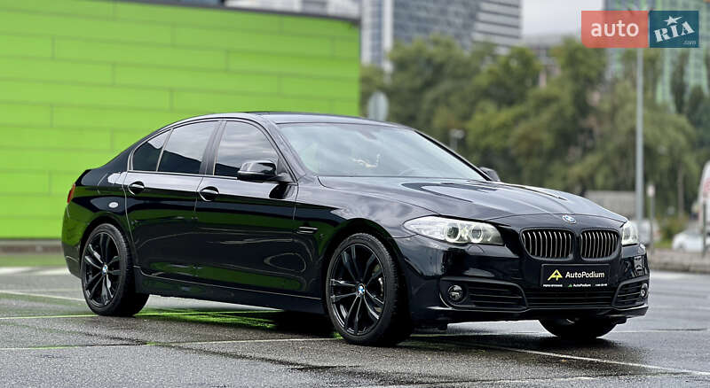 Седан BMW 5 Series 2016 в Киеве