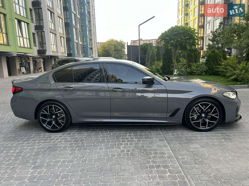 Седан BMW 5 Series 2021 в Днепре