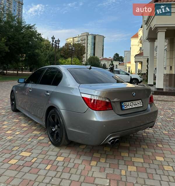 Седан BMW 5 Series 2004 в Одессе