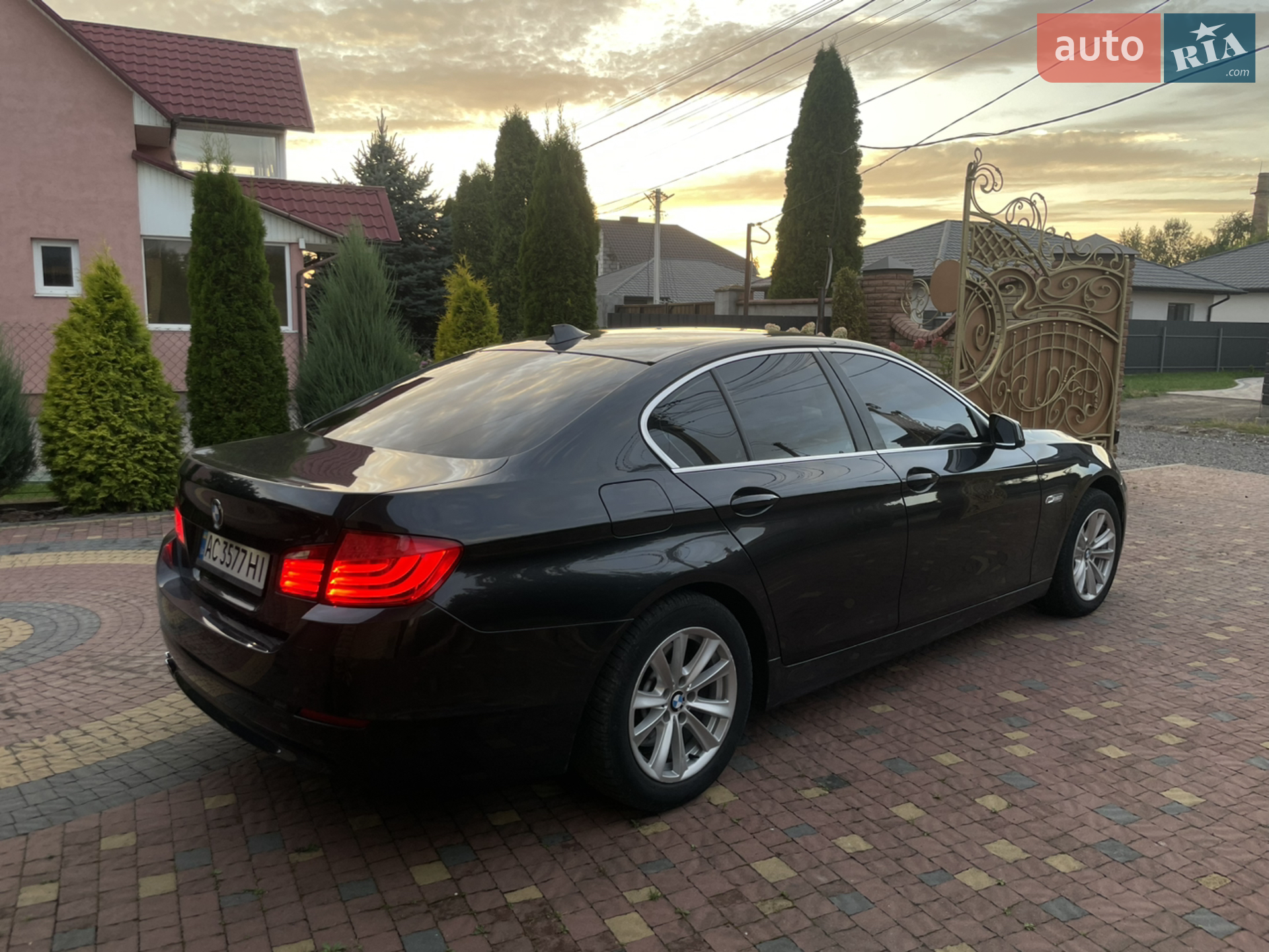 2011 BMW 5er - мініатюра 8