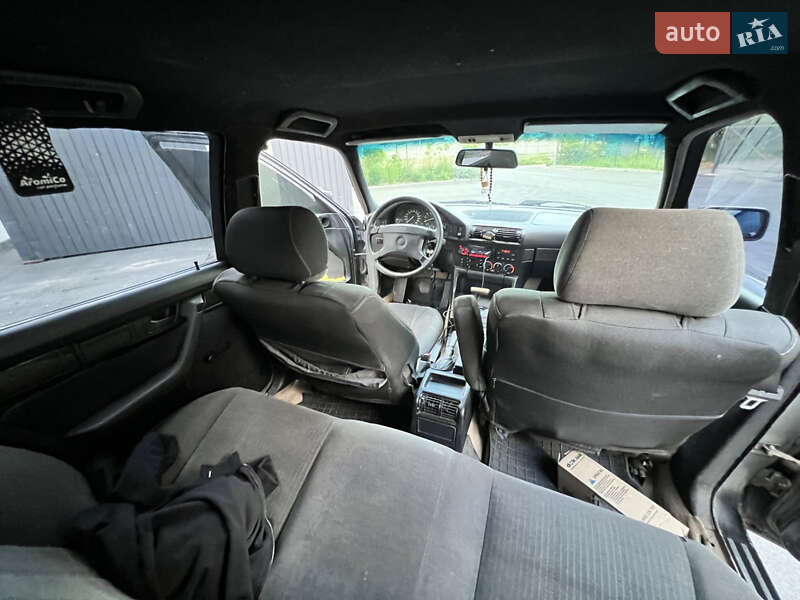 Седан BMW 5 Series 1994 в Фастові