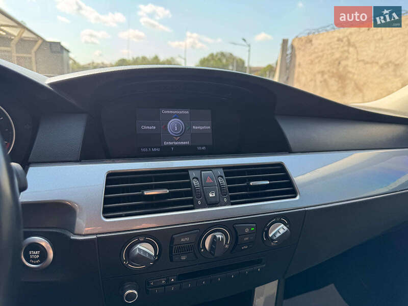 Седан BMW 5 Series 2008 в Запоріжжі