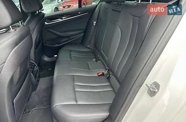 Седан BMW 5 Series 2018 в 
