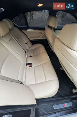 Седан BMW 5 Series 2013 в  фото 12 Седан BMW 5 Series 2013 в