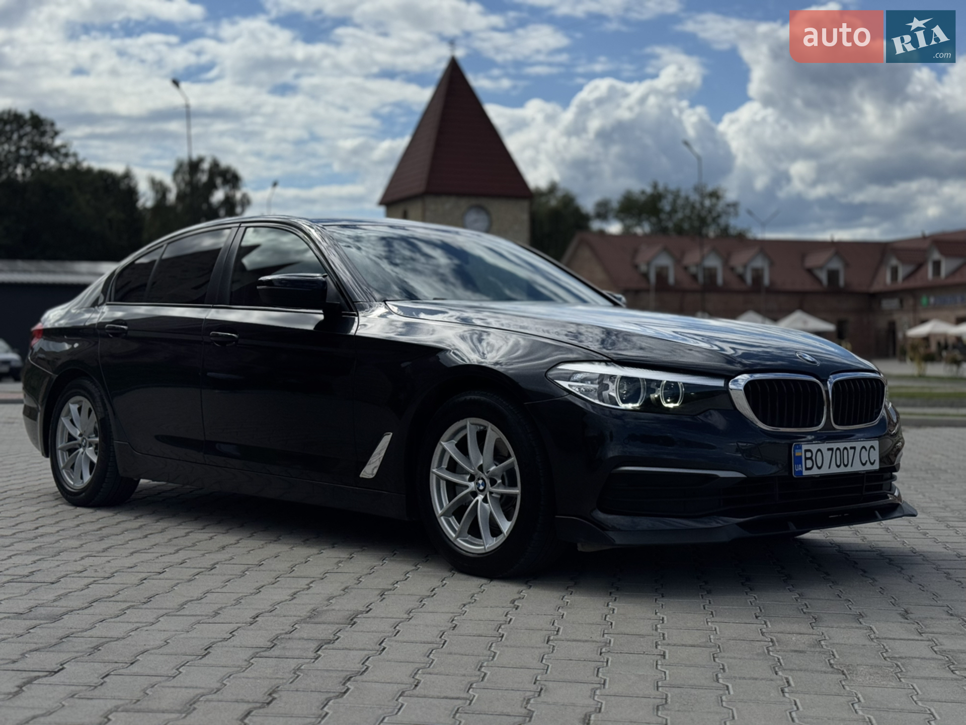 2017 BMW 5er - мініатюра 2