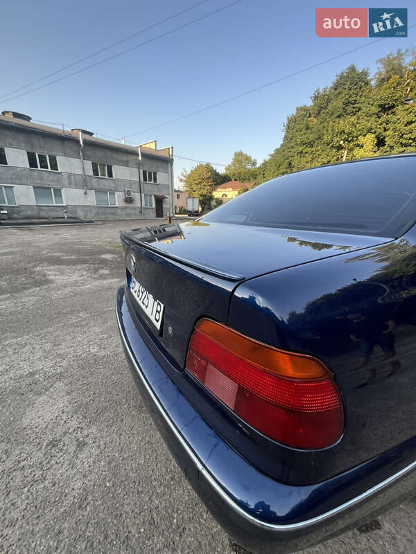 Седан BMW 5 Series 1996 в Львове