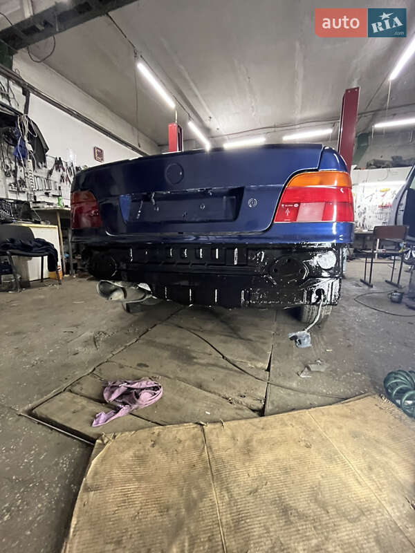 Седан BMW 5 Series 1996 в Львове