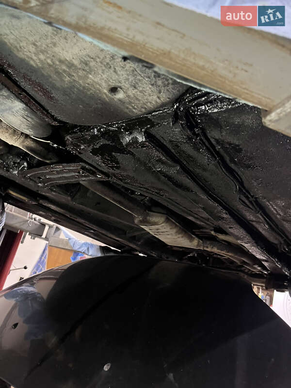 Седан BMW 5 Series 1996 в Львове