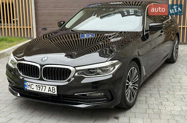 Седан BMW 5 Series 2017 в Львові