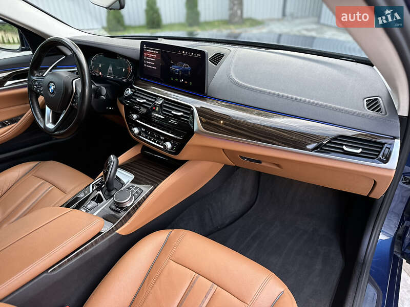 Седан BMW 5 Series 2020 в Рівному фото 91 Седан BMW 5 Series 2020 в Рівному