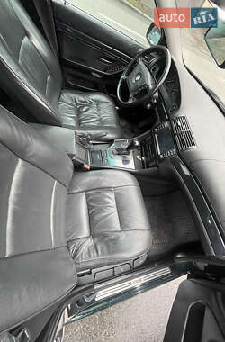 Седан BMW 5 Series 1998 в Днепре
