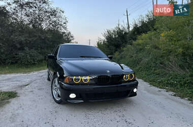 Седан BMW 5 Series 2001 в Львові