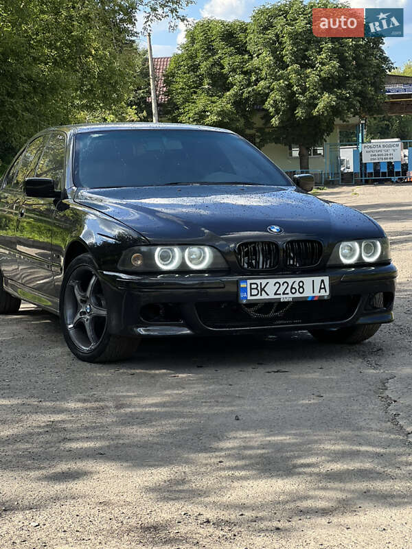 BMW 5 Series 1999