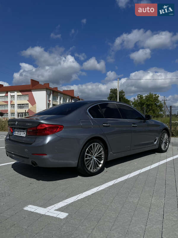 Седан BMW 5 Series 2017 в Львове фото 5 Седан BMW 5 Series 2017 в Львове