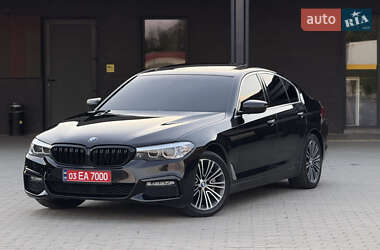 Седан BMW 5 Series 2018 в Нововолинську