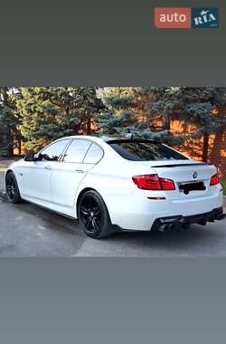 Седан BMW 5 Series 2012 в Днепре