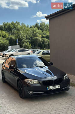 Седан BMW 5 Series 2013 в Львове