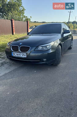 Седан BMW 5 Series 2007 в Львові