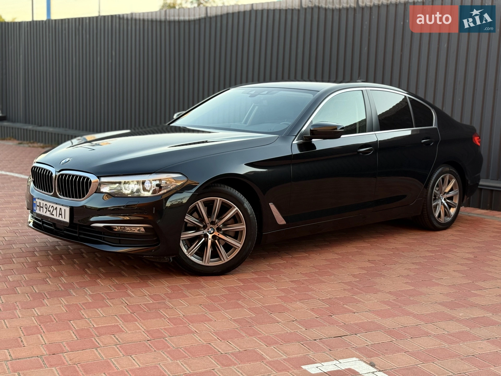 2017 BMW 5er - мініатюра 2