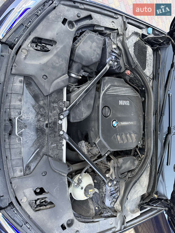 Седан BMW 5 Series 2017 в Ровно