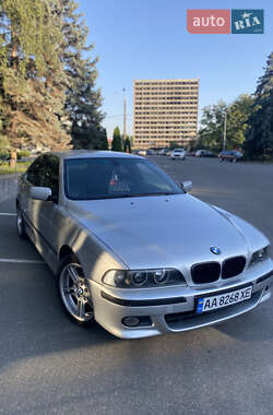 Седан BMW 5 Series 2002 в Києві