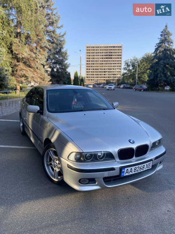 BMW 5 Series 2002 BMW 5 Series 2002