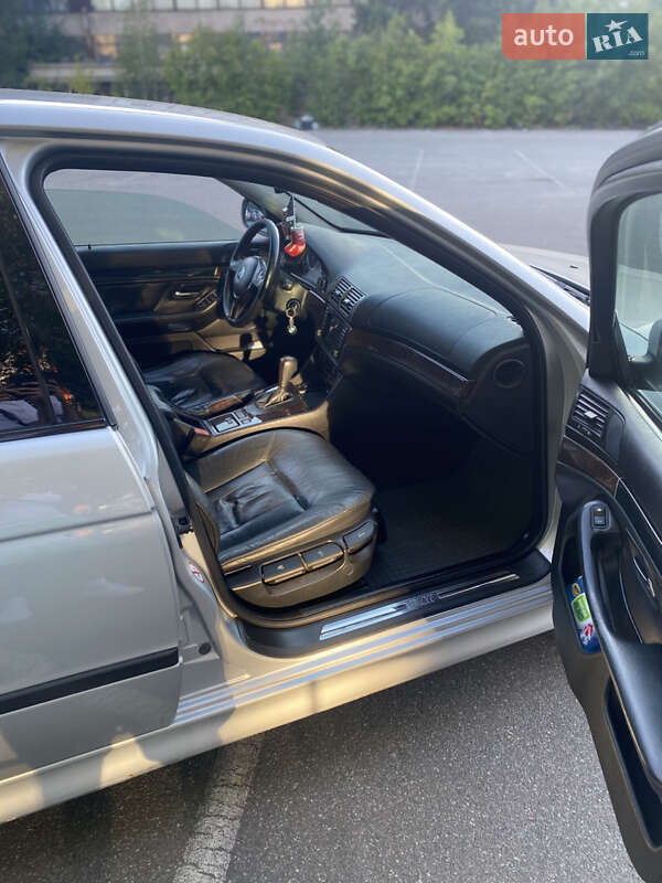 Седан BMW 5 Series 2002 в Киеве фото 12 Седан BMW 5 Series 2002 в Киеве