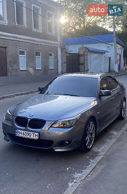 Седан BMW 5 Series 2007 в Одессе